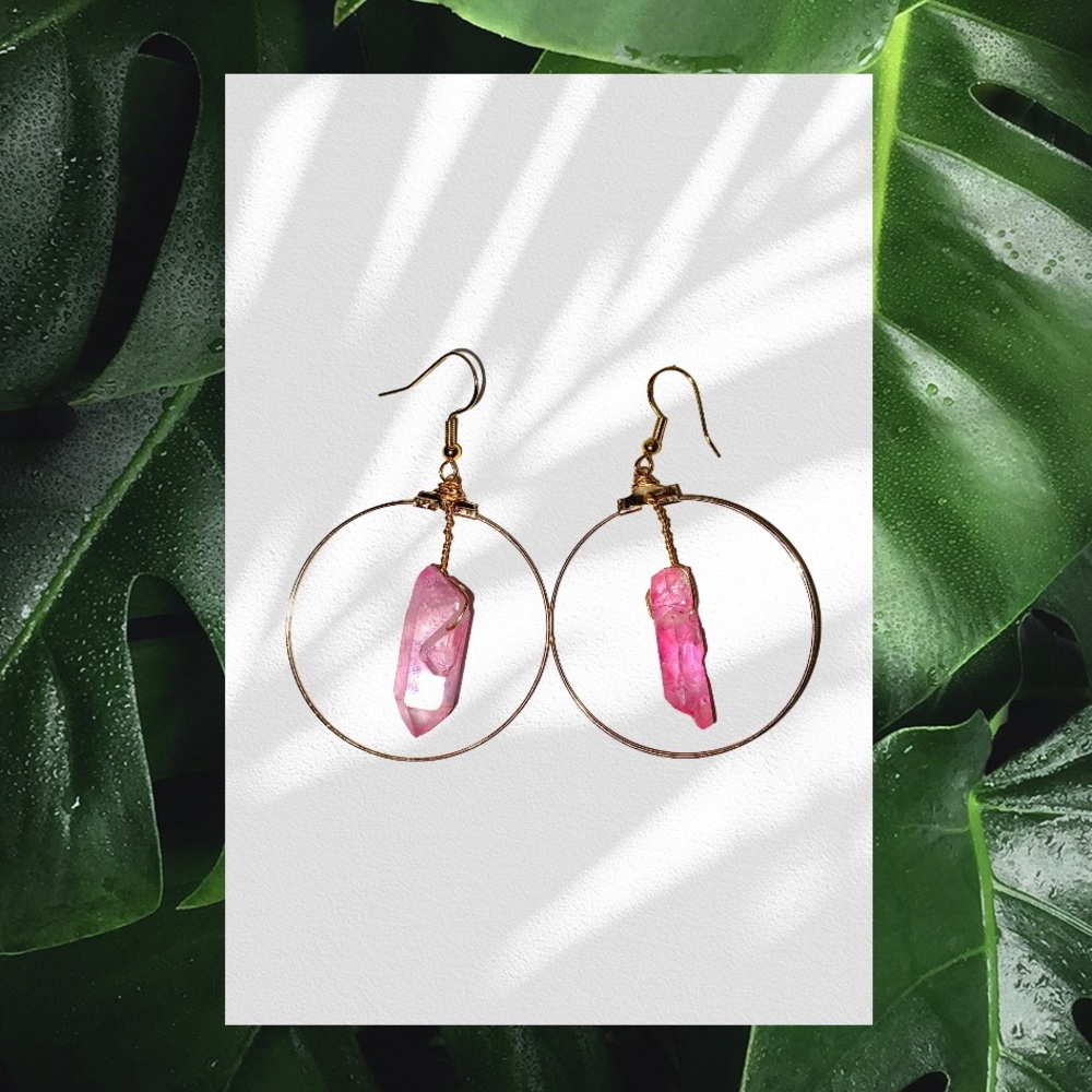 Pink Pointed Quartz Crystal Earrings 💓